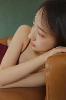 新任女教师剧场版详情介绍
